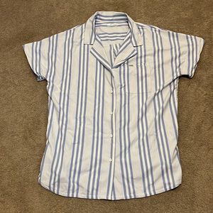 EUC Women’s Columbia Shirt XL